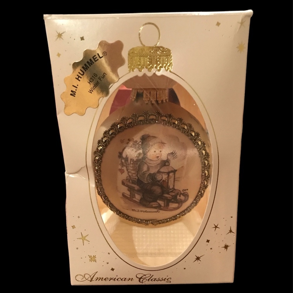 M.I. Hummel Glass Ornament 2001